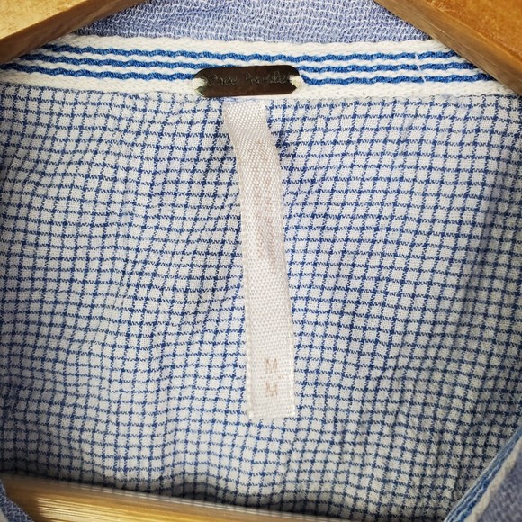 Free People That's A Wrap Oversized Blue Button Long Sleeve Shirt Sz M - Picture 3 of 4